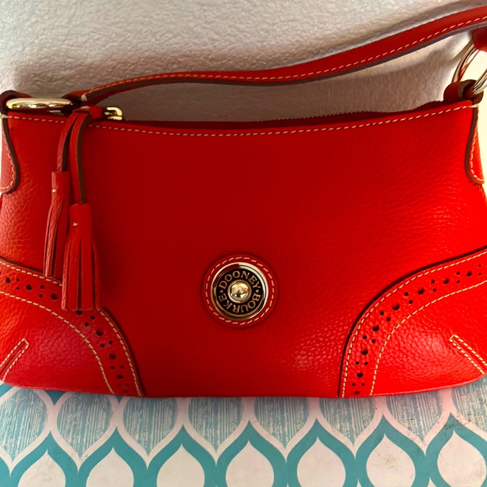 Dooney bourke
